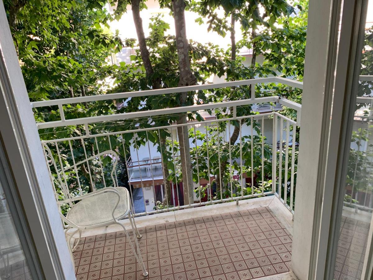 Hotel Ginevra E Residence Cattolica Exterior photo